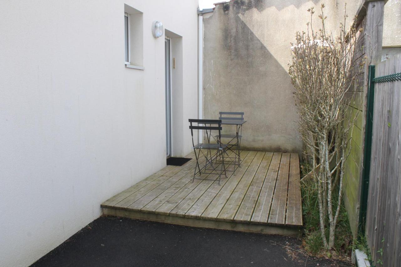 Comme A La Maison